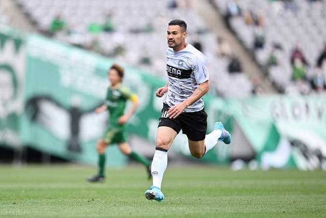 CBA常规赛第37轮：广东队主场大胜吉林队